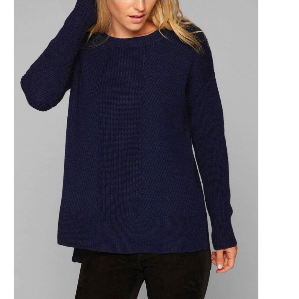 Athleta “highline” V-neck Blue Cotton Long Sleeve Tunic Sweater Size Small - Picture 1 of 6